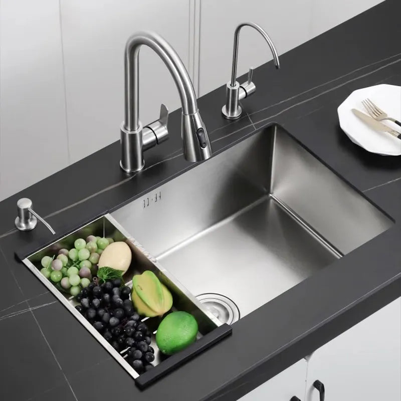 Stainless Steel Undermount Kitchen Sink