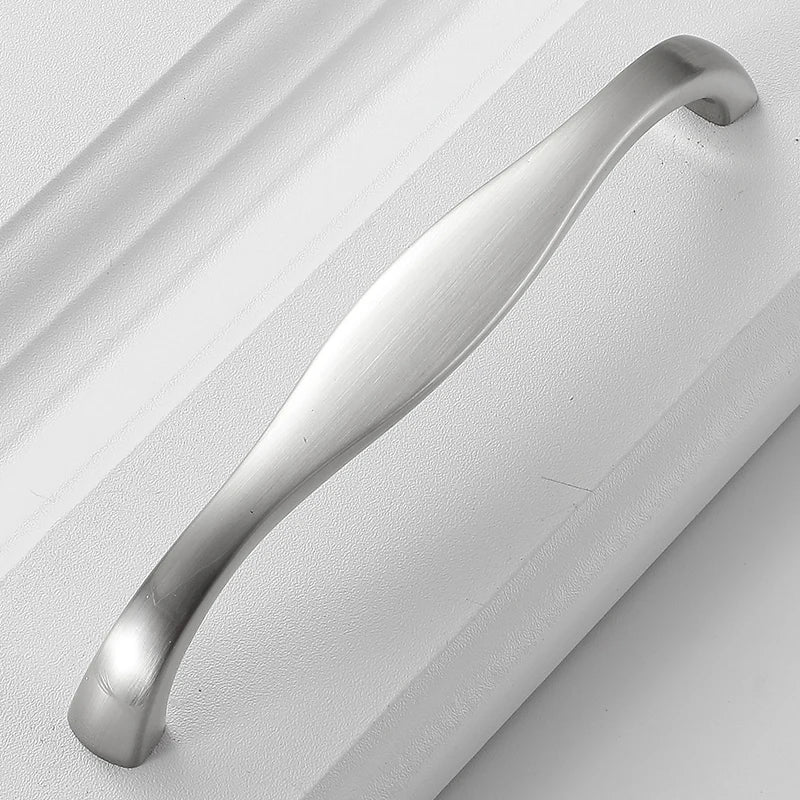 Keets Modern Elegant Silver Door Handles And Knobs