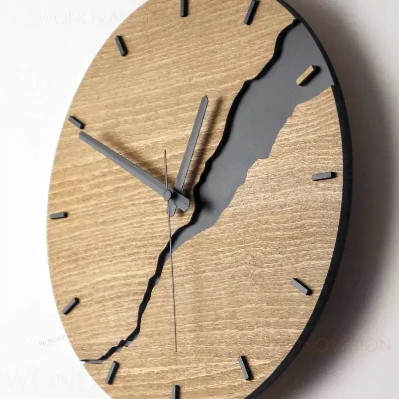 Creative Crack Simple  luxury Wooden Wall Clock Modern